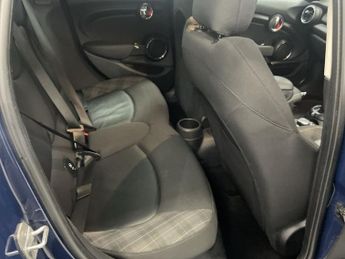 MINI HATCH 1.5 Cooper D Hatchback 5dr Diesel Manual Euro 6 (s/s) (116 ps) -