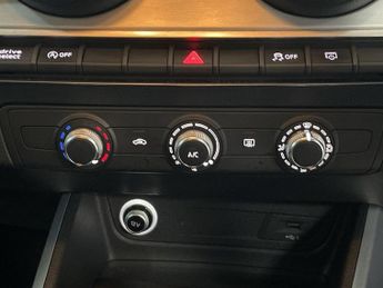 AUDI Q2 1.4 TFSI CoD Sport SUV 5dr Petrol S Tronic Euro 6 (s/s) (150 ps)