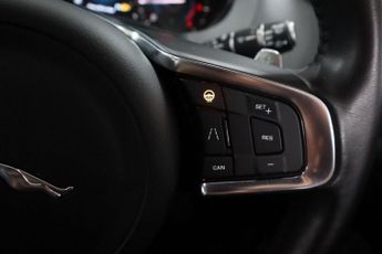 JAGUAR F-PACE 2.0 D180 R-Sport SUV 5dr Diesel Auto AWD Euro 6 (s/s) (180 ps)
