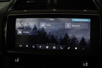 JAGUAR F-PACE 2.0 D180 R-Sport SUV 5dr Diesel Auto AWD Euro 6 (s/s) (180 ps)