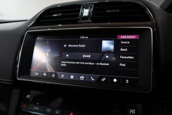 JAGUAR F-PACE 2.0 D180 R-Sport SUV 5dr Diesel Auto AWD Euro 6 (s/s) (180 ps)