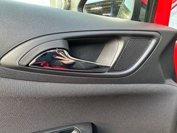 VAUXHALL CORSA 1.4i ecoTEC Griffin Hatchback 5dr Petrol Manual Euro 6 (75 ps)