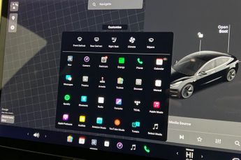 TESLA Model 3 Standard Range Plus Saloon 4dr Electric Auto RWD (241 bhp) Park 