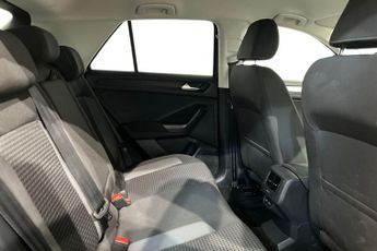 VOLKSWAGEN T-ROC 1.5 TSI EVO Active SUV 5dr Petrol DSG Euro 6 (s/s) (150 ps) Fron