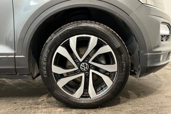 VOLKSWAGEN T-ROC 1.5 TSI EVO Active SUV 5dr Petrol DSG Euro 6 (s/s) (150 ps) Fron