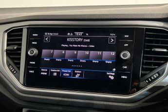 VOLKSWAGEN T-ROC 1.5 TSI EVO Active SUV 5dr Petrol DSG Euro 6 (s/s) (150 ps) Fron