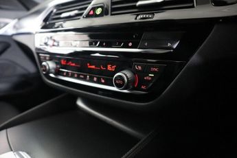 BMW 5 SERIES 2.0 520d MHT M Sport Steptronic Euro 6 (s/s) 4dr