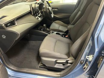 TOYOTA COROLLA 1.8 VVT-h Icon Tech Touring Sports 5dr Petrol Hybrid CVT Euro 6 