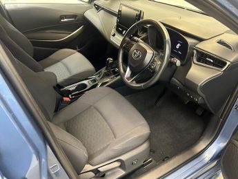 TOYOTA COROLLA 1.8 VVT-h Icon Tech Touring Sports 5dr Petrol Hybrid CVT Euro 6 