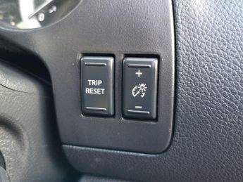 NISSAN NAVARA 2.3 dCi Acenta Pickup Double Cab 4dr Diesel Manual 4WD Euro 6 (s