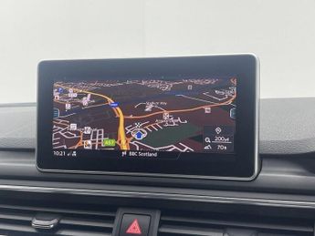 AUDI A4 2.0 TFSI 40 S line Saloon 4dr Petrol S Tronic Euro 6 (s/s) (190 