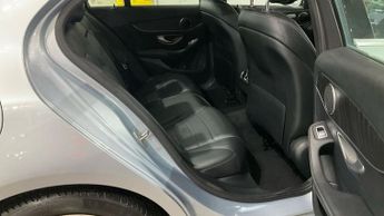 MERCEDES-BENZ C-CLASS 2.1 C220d AMG Line Saloon 4dr Diesel G-Tronic+ Euro 6 (s/s) (170