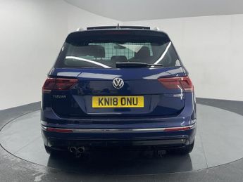 VOLKSWAGEN TIGUAN 2.0 TDI R-Line SUV 5dr Diesel DSG 4Motion Euro 6 (s/s) (150 ps)