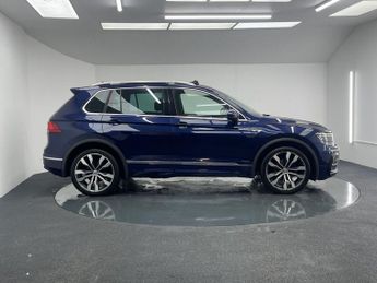 VOLKSWAGEN TIGUAN 2.0 TDI R-Line SUV 5dr Diesel DSG 4Motion Euro 6 (s/s) (150 ps)