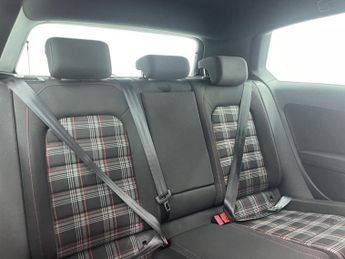 VOLKSWAGEN GOLF 2.0 TSI GPF GTI Performance Hatchback 3dr Petrol DSG Euro 6 (s/s