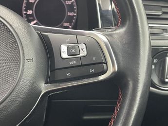 VOLKSWAGEN GOLF 2.0 TSI GPF GTI Performance Hatchback 3dr Petrol DSG Euro 6 (s/s