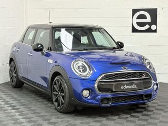 MINI Hatch 2.0 Cooper S Classic Hatchback 5dr Petrol Steptronic Euro 6 (s/s