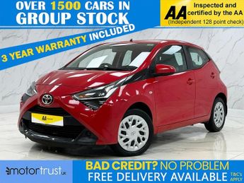 Toyota AYGO 1.0 VVT-i x-play Hatchback 5dr Petrol x-shift Euro 6 (71 ps)