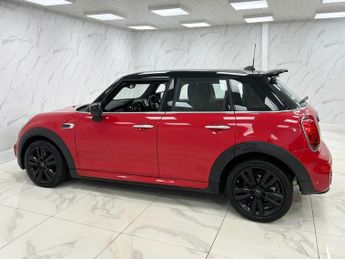MINI HATCH 1.5 Cooper Sport Hatchback 5dr Petrol Manual Euro 6 (s/s) (136 p