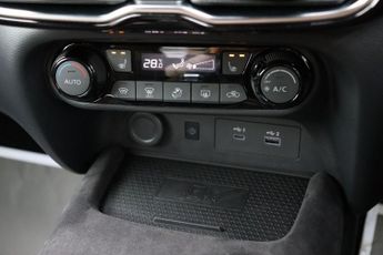 NISSAN JUKE 1.0 DIG-T TEKNA + DCT