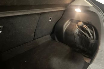 NISSAN LEAF 39kWh N-Connecta Hatchback 5dr Electric Auto (150 ps) Tech Pack,