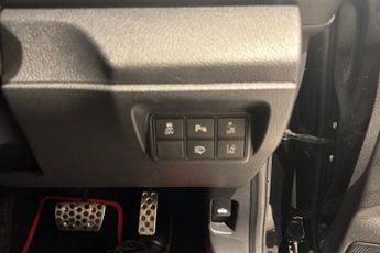 HONDA CIVIC 1.5 VTEC Turbo Sport Hatchback 5dr Petrol CVT Euro 6 (s/s) (182 