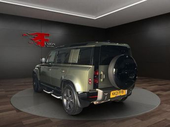 LAND ROVER DEFENDER 3.0 D250 MHEV X-Dynamic HSE SUV 5dr Diesel Auto 4WD Euro 6 (s/s)
