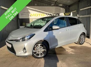 Toyota Yaris 1.5 VVT-h Trend Hatchback 5dr Petrol Hybrid CVT Euro 5 (101 ps)