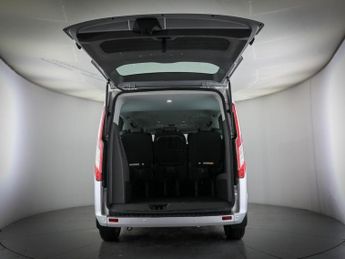 FORD TOURNEO CUSTOM 2.0 320 EcoBlue Titanium Minibus Double Cab 5dr Diesel Auto L2 E