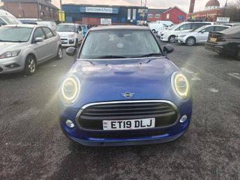 MINI HATCH 1.5 Cooper Classic Hatchback 5dr Petrol Steptronic Euro 6 (s/s) 