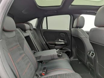 MERCEDES-BENZ EQA EQA 250 66.5kWh AMG Line (Premium Plus) SUV 5dr Electric Auto (1