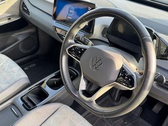 VOLKSWAGEN ID.3 Pro 58kWh Life Hatchback 5dr Electric Auto 
