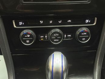 VOLKSWAGEN GOLF 1.4 TSI GTE Hatchback 5dr Petrol Plug-in Hybrid DSG Euro 6 (s/s)