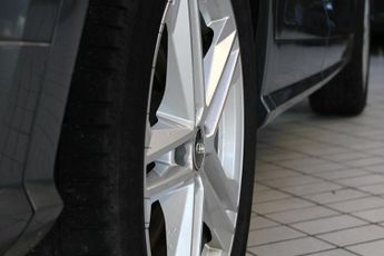 AUDI Q5 2.0 TDI S line SUV 5dr Diesel S Tronic quattro Euro 6 (s/s) (190