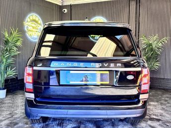 LAND ROVER RANGE ROVER 3.0 TD V6 Vogue SUV 5dr Diesel Auto 4WD Euro 5 (s/s) (258 ps)