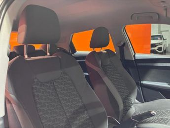 AUDI A1 1.0 TFSI 30 Sport Sportback 5dr Petrol S Tronic Euro 6 (s/s) (11