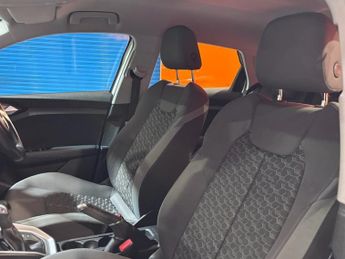 AUDI A1 1.0 TFSI 30 Sport Sportback 5dr Petrol S Tronic Euro 6 (s/s) (11