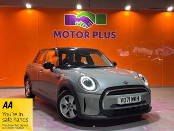 MINI Hatch 1.5 Cooper Classic Hatchback 5dr Petrol Manual Euro 6 (s/s) (136