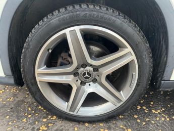 MERCEDES-BENZ GLA 2.1 GLA200d AMG Line (Executive) SUV 5dr Diesel 7G-DCT 4MATIC Eu