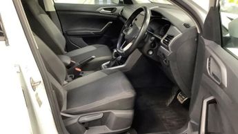 VOLKSWAGEN T-CROSS 1.0 TSI Active SUV 5dr Petrol DSG Euro 6 (s/s) (110 ps)