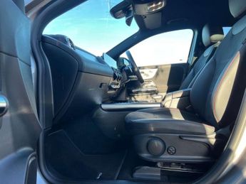 MERCEDES-BENZ EQA EQA 350 AMG Line 4Matic 4WD 5dr