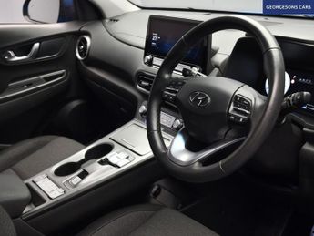 HYUNDAI KONA 39kWh Premium SUV 5dr Electric Auto (10.5kW Charger) (136 ps)
