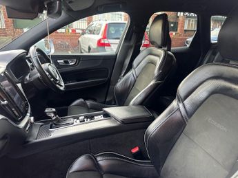 VOLVO XC60 2.0 D4 R-Design Pro SUV 5dr Diesel Auto AWD Euro 6 (s/s) (190 ps