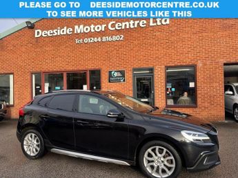 Volvo V40 2.0 D2 Pro Hatchback 5dr Diesel Manual Euro 6 (s/s) (120 ps)