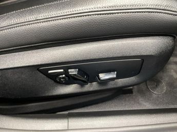 BMW 5 SERIES 2.0 520d MHT M Sport Saloon 4dr Diesel Hybrid Steptronic Euro 6 