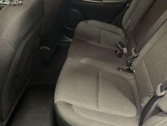 HYUNDAI KONA 64kWh Premium SUV 5dr Electric Auto (10.5kW Charger) (204 ps)