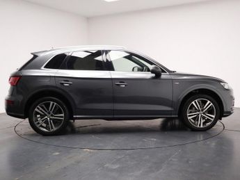 AUDI Q5 2.0 TFSI 45 S line SUV 5dr Petrol S Tronic quattro Euro 6 (s/s) 
