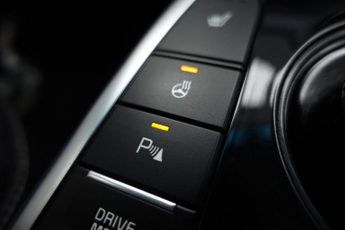 KIA NIRO 64kWh 3 SUV 5dr Electric Auto (201 bhp)