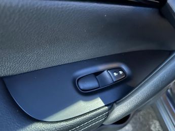 NISSAN QASHQAI 1.5 dCi N-Vision SUV 5dr Diesel Manual 2WD Euro 6 (s/s) (110 ps)