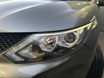 NISSAN QASHQAI 1.5 dCi N-Vision SUV 5dr Diesel Manual 2WD Euro 6 (s/s) (110 ps)